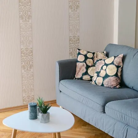 Cozy 2 Bedroom Close To Center Appartement Split