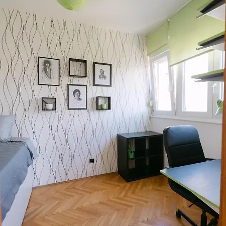 Appartement Cozy 2 Bedroom Close To Center *